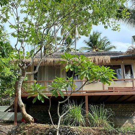 Вилла Gading Tree House Batununggul Экстерьер фото