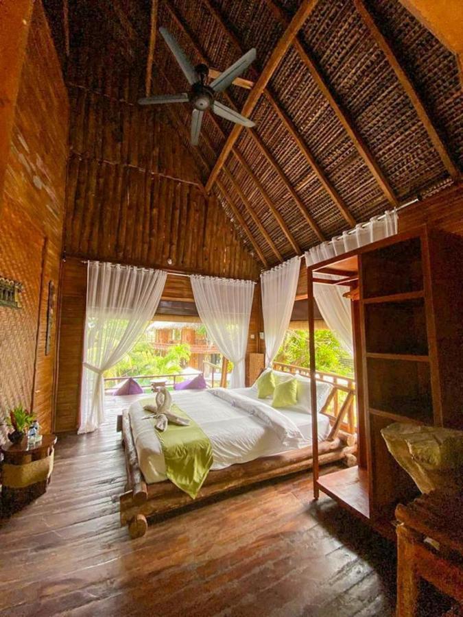 Вилла Gading Tree House Batununggul Экстерьер фото