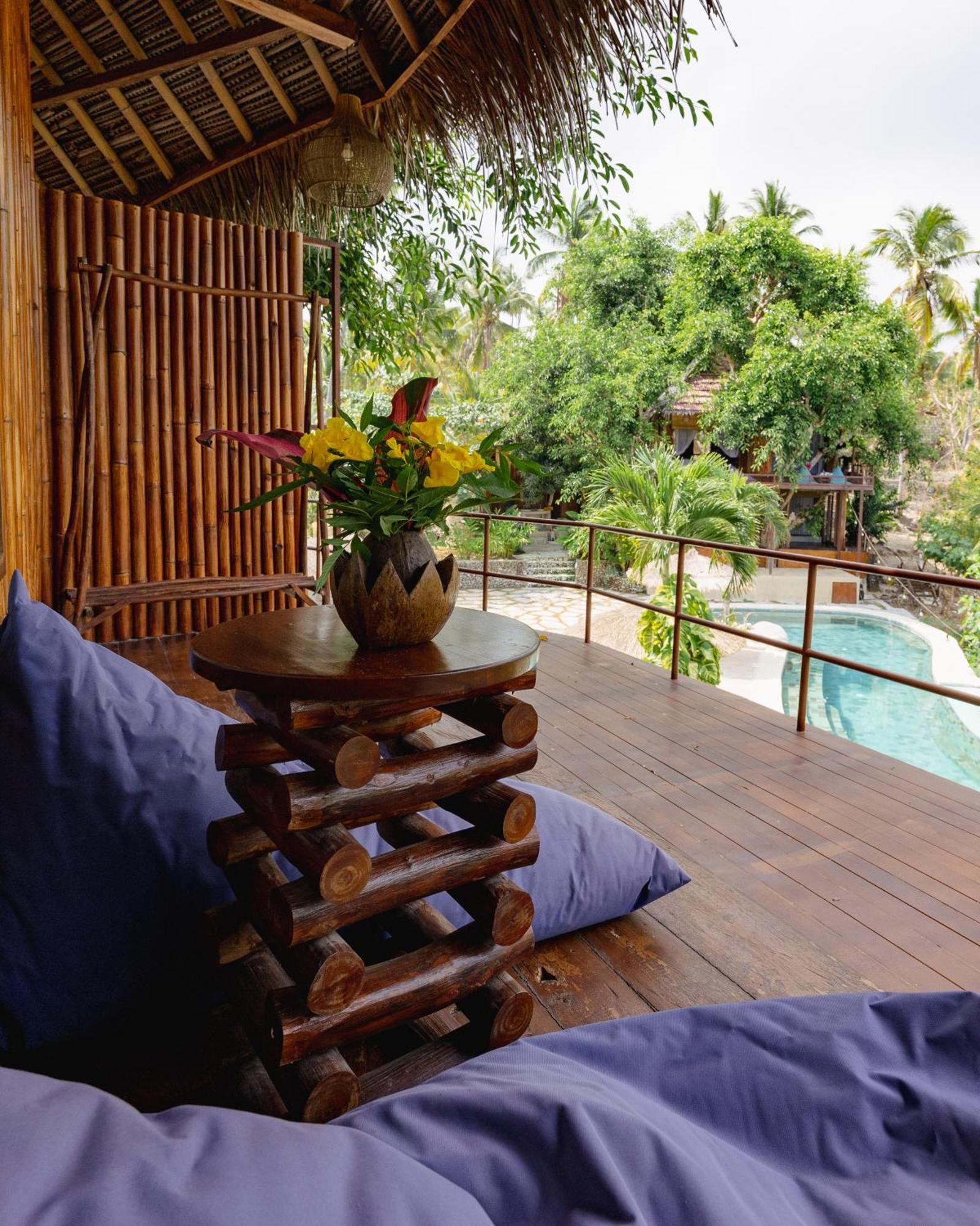 Вилла Gading Tree House Batununggul Экстерьер фото