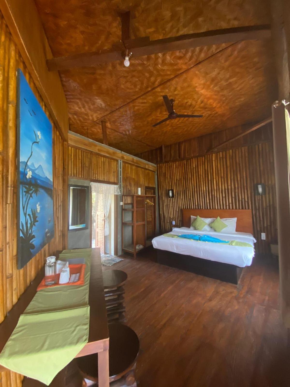 Вилла Gading Tree House Batununggul Экстерьер фото